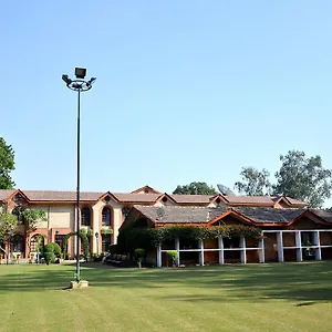 https://ashok-country-resort.top-gurgaonhotels.com