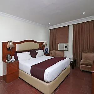 https://hotel-metro.agrahotelsindia.net